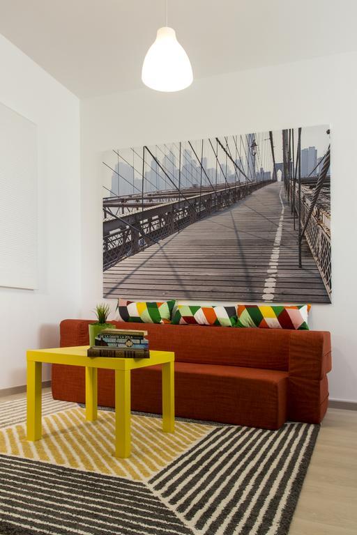 Studio R By Mrg Apartments Bucureşti Ngoại thất bức ảnh